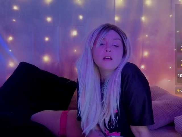 Daddysprincess731 live cam on BongaCams
