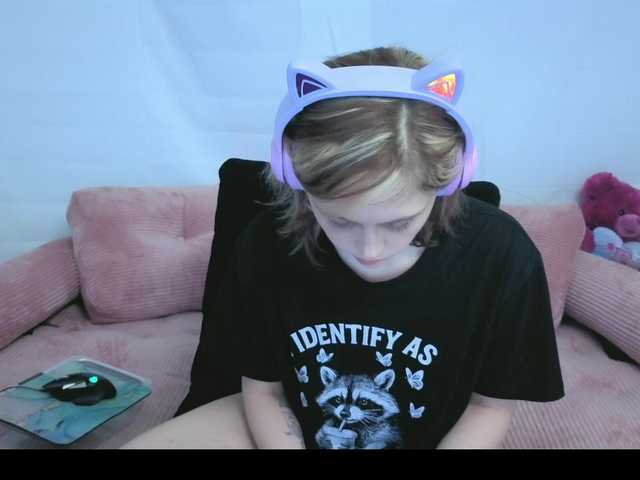 Daddysprincess731 live cam on BongaCams