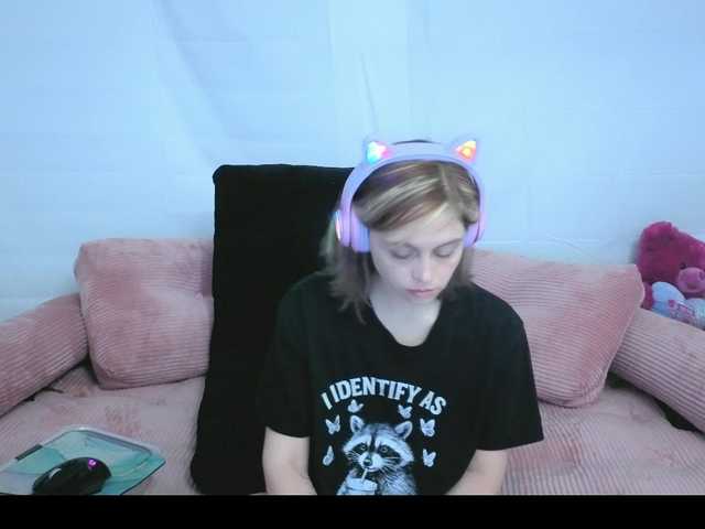 Daddysprincess731 live cam on BongaCams