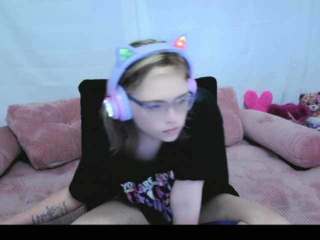 Daddysprincess731 live cam on BongaCams