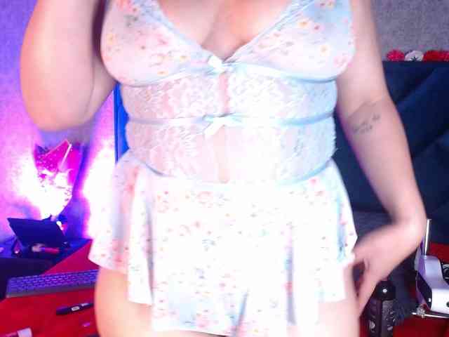 Melody-Hanks webcam