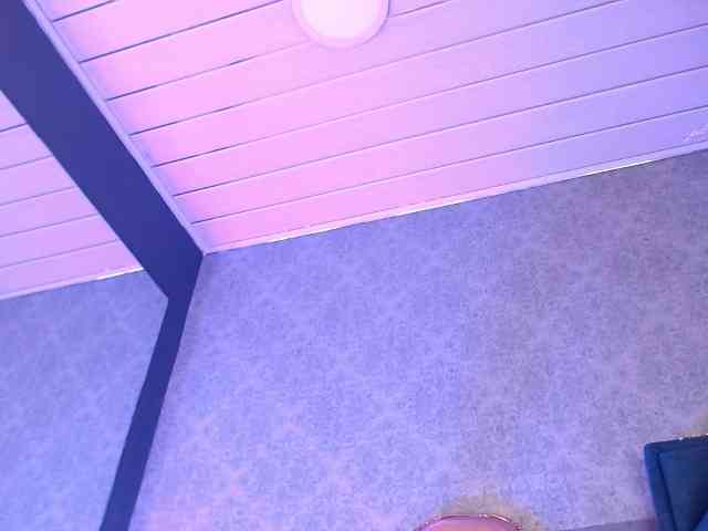 Melody-Hanks webcam