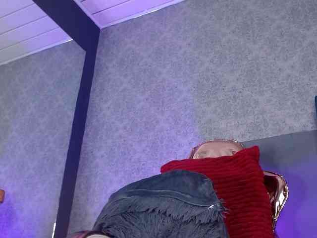 Melody-Hanks webcam