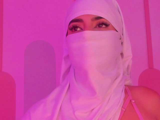 jasmin-hamdan live cam on BongaCams