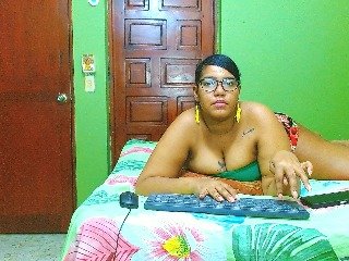 sarahlove16 Porn Show