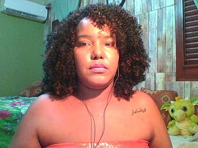 sarahlove16 live cam on BongaCams