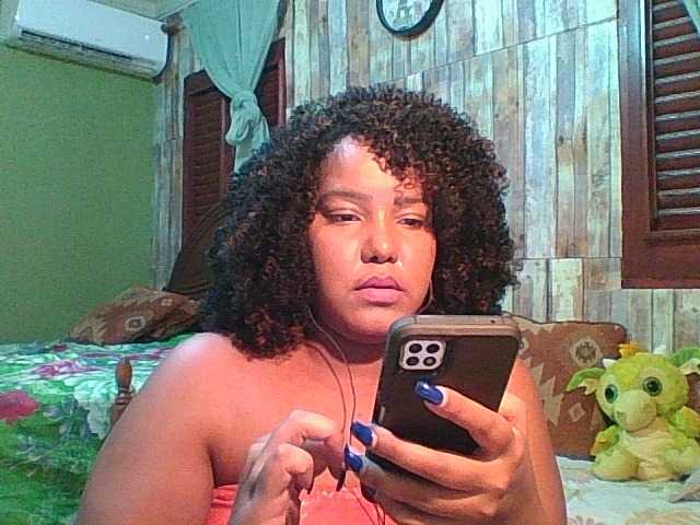 sarahlove16 live cam on BongaCams