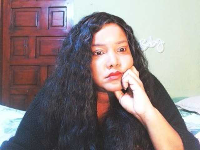 sarahlove16, en directo ahora en BongaCams