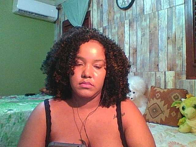 sarahlove16 live cam on BongaCams