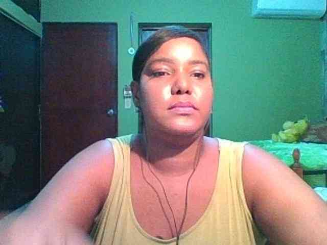 sarahlove16 webcam