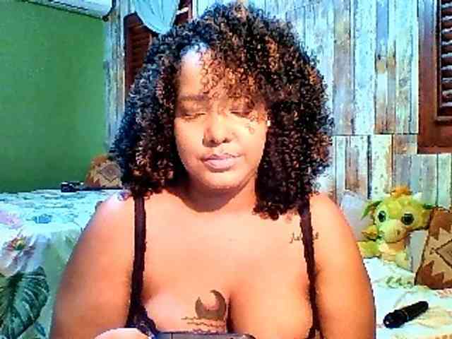 Modelo: sarahlove16