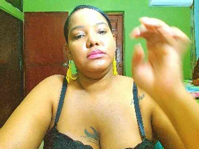 Modelo: sarahlove16