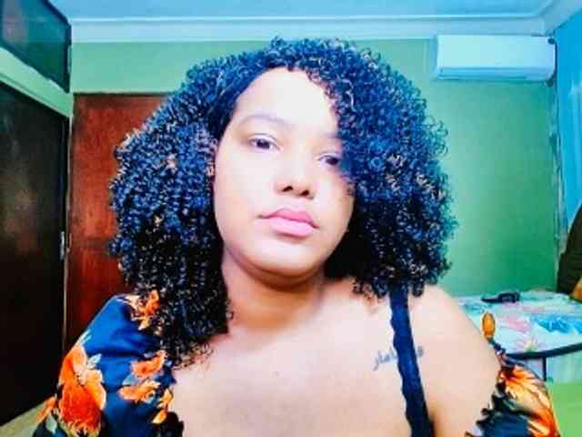 Modelo: sarahlove16