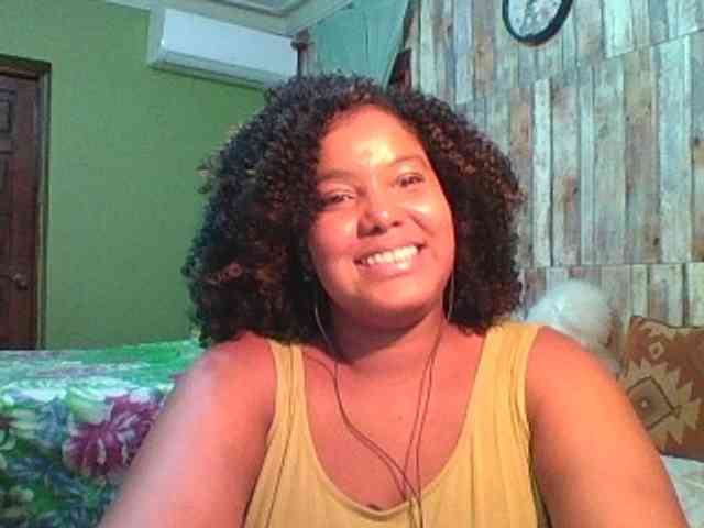 sarahlove16 webcam