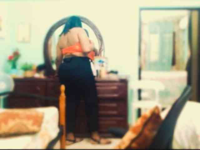 sarahlove16 webcam