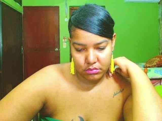 Modelo: sarahlove16