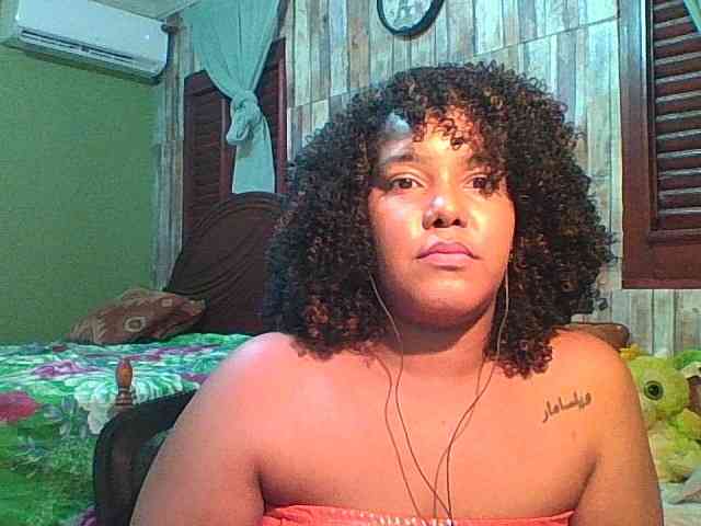 Modelo: sarahlove16