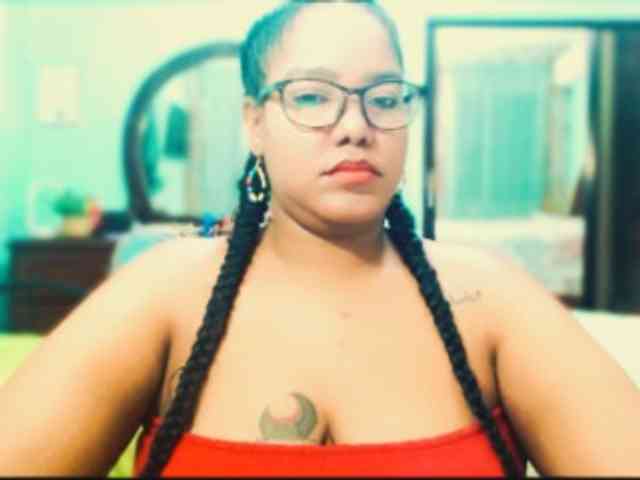 Modelo: sarahlove16