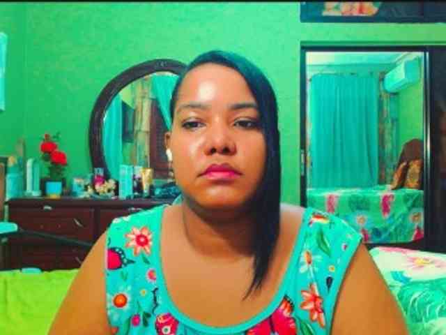 Modelo: sarahlove16