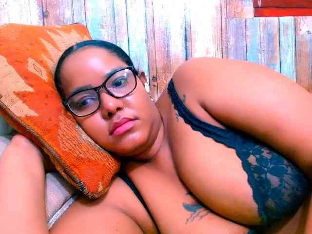 Modelo: sarahlove16