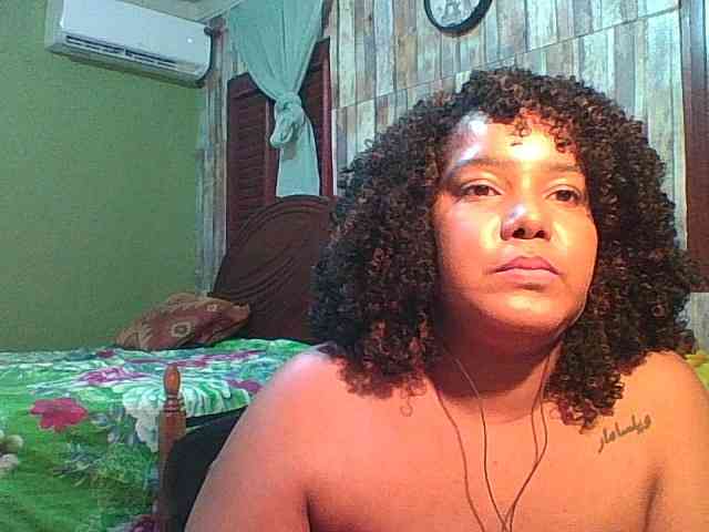 Modelo: sarahlove16