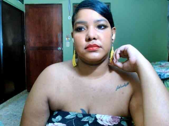 Modelo: sarahlove16