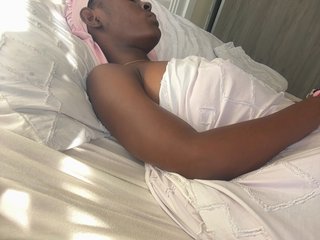 Misscreamerr's Live Webcam