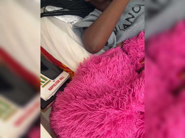 Misscreamerr's BongaCams show and profile