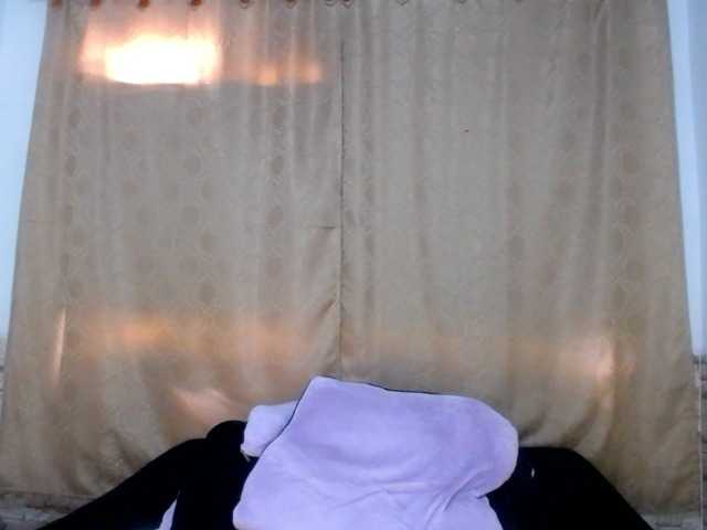 Bicky24 live cam on BongaCams