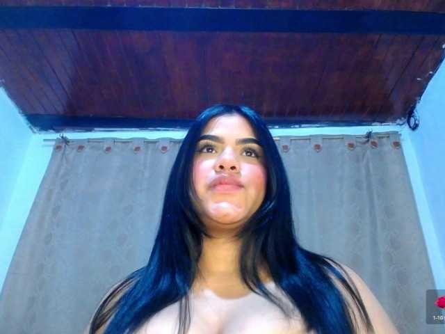 Bicky24 live cam on BongaCams