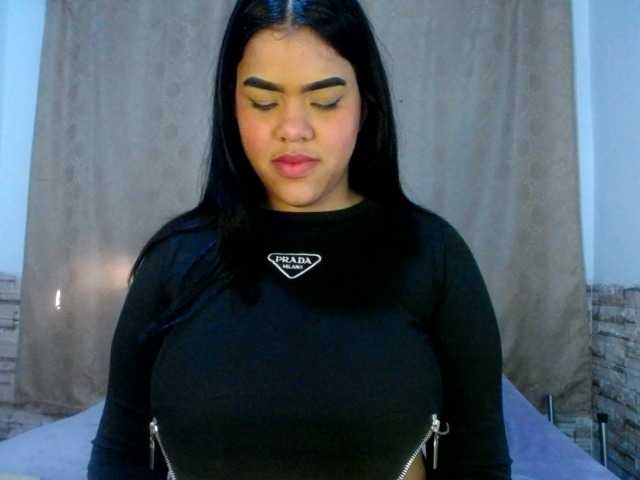 Bicky24 live cam on BongaCams