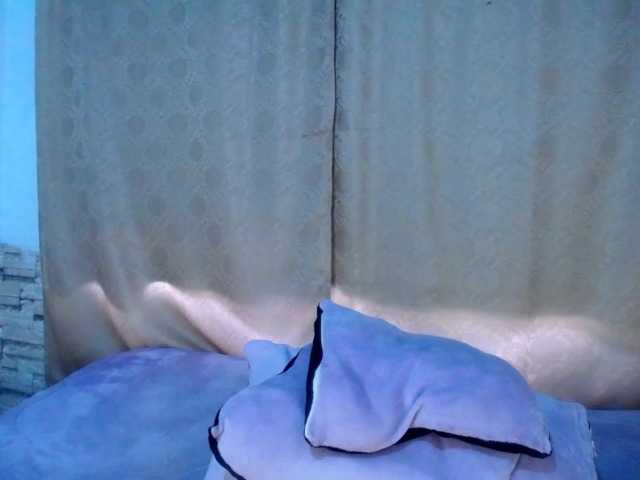 Bicky24 live cam on BongaCams