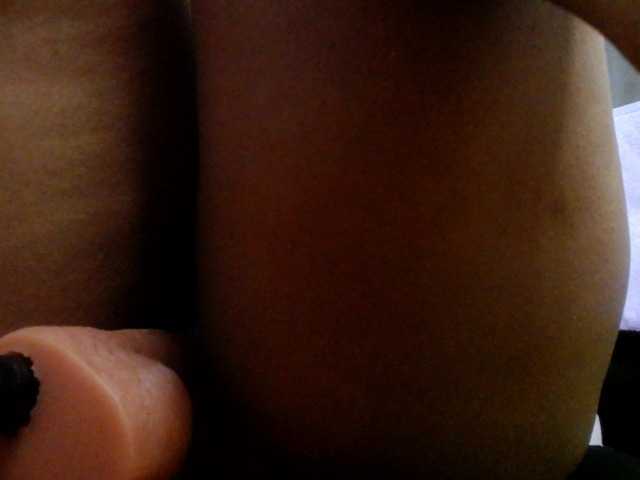 Bicky24 live cam on BongaCams