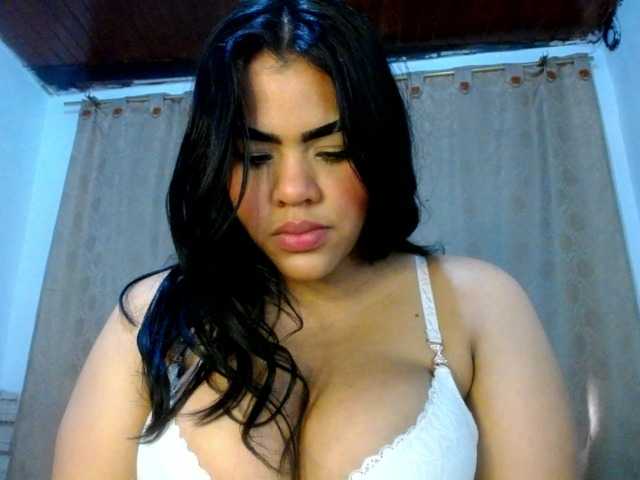 Bicky24 live cam on BongaCams