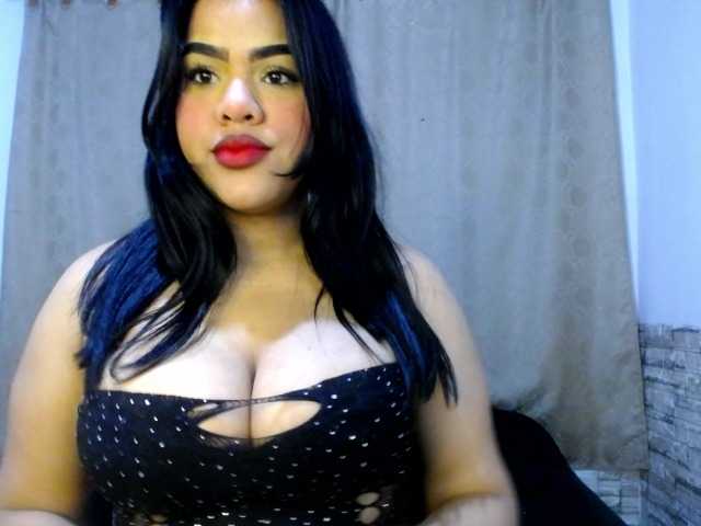 Bicky24 live cam on BongaCams