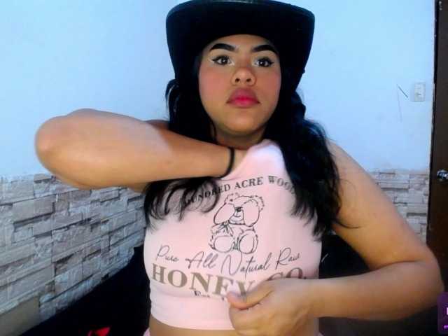 Bicky24 live cam on BongaCams