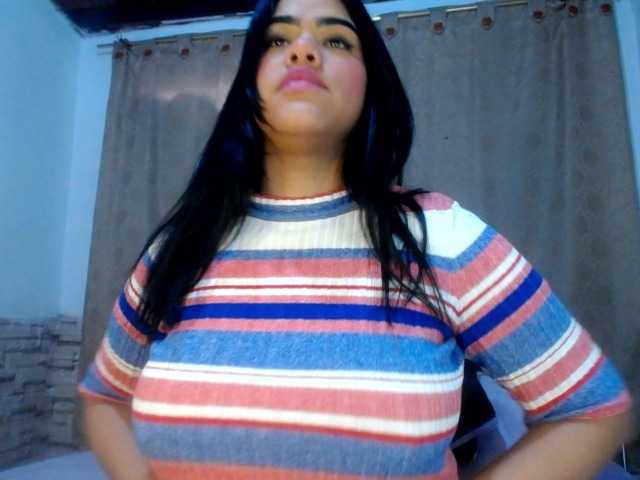 Bicky24 live cam on BongaCams