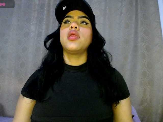 Bicky24 live cam on BongaCams