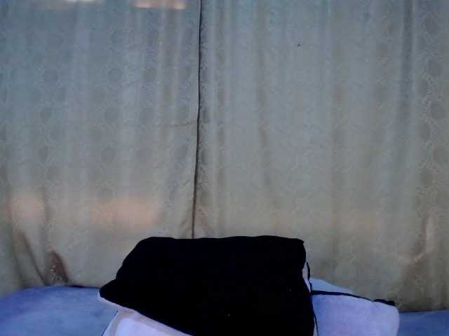 Bicky24 live cam on BongaCams