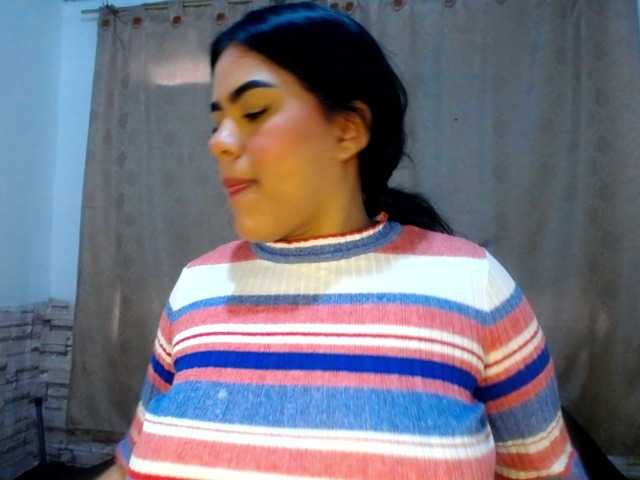 Bicky24 live webcam show