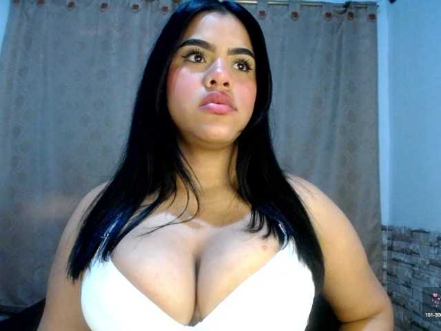 Bicky24 live cam on BongaCams