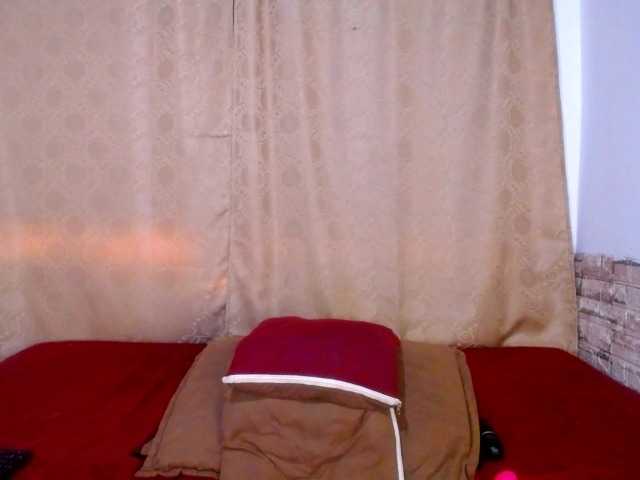 Bicky24 live cam on BongaCams