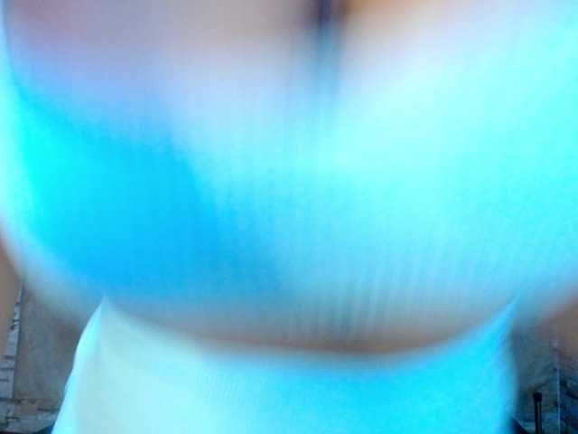 Bicky24 live cam on BongaCams