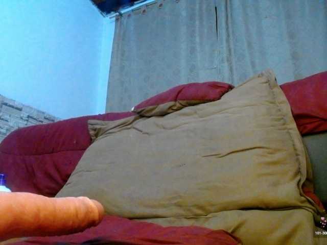 Bicky24 live cam on BongaCams