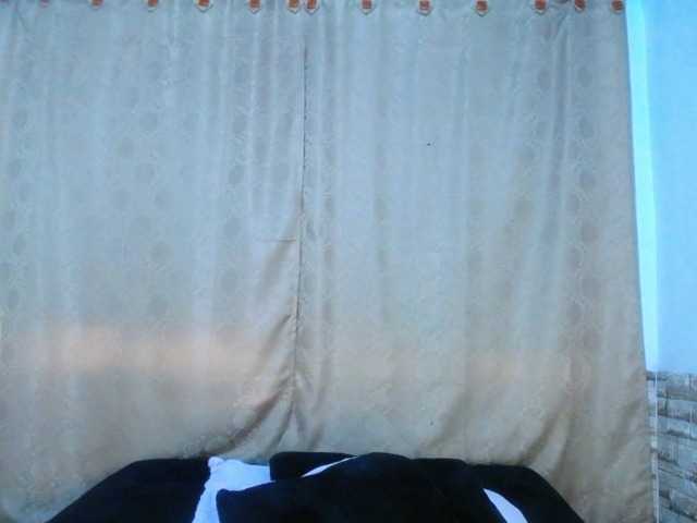 Bicky24 live cam on BongaCams