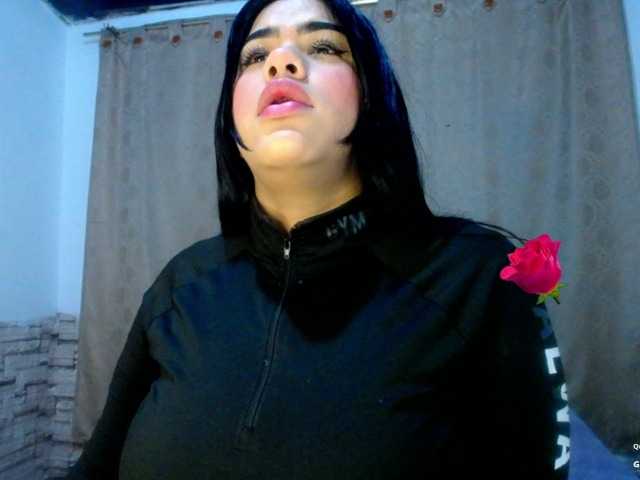 Bicky24 live cam on BongaCams