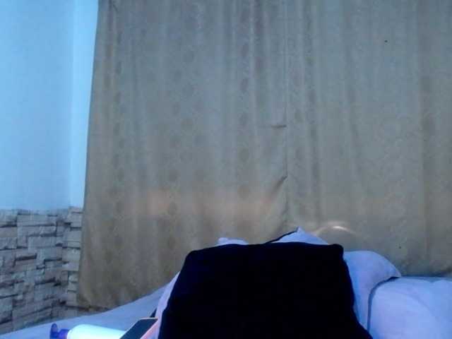 Bicky24 live cam on BongaCams