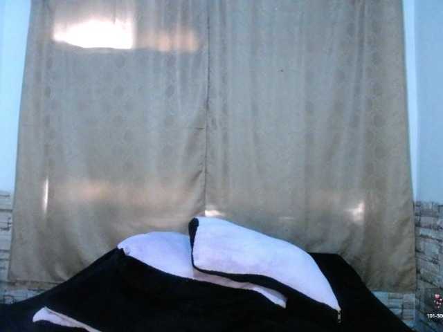 Bicky24 live webcam show