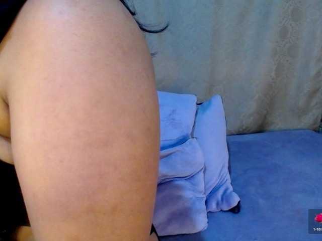 Bicky24 live cam on BongaCams