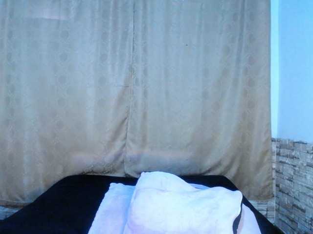 Bicky24 live cam on BongaCams